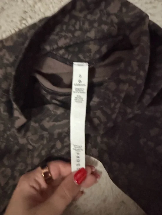 Size 0-2 Lululemon legging bundle - Picture 5 of 8